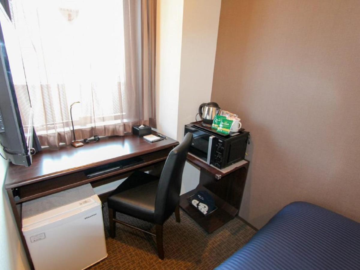 Hotel Livemax Premium Himejieki-Minami Экстерьер фото