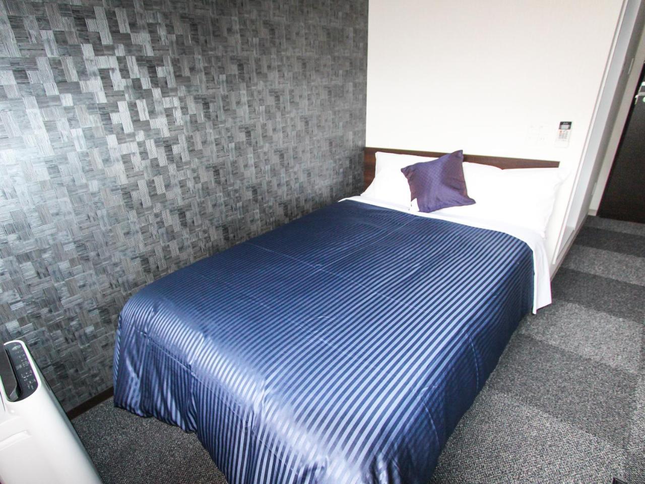 Hotel Livemax Premium Himejieki-Minami Экстерьер фото